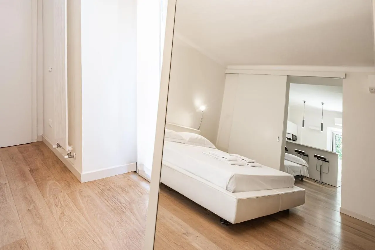 Brera Livings, Charming Flat Near Duomo Apartment Milan 0*,  Italy